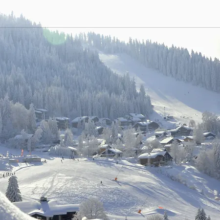 리조트 Village Club Les Tavaillons 3*