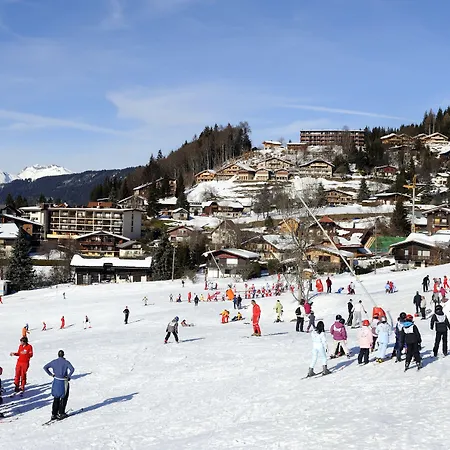 리조트 Village Club Les Tavaillons 3*