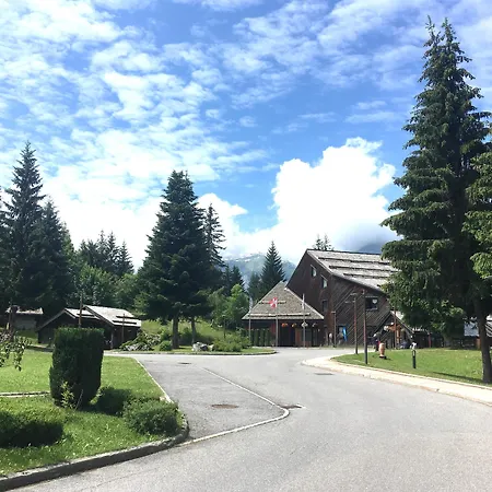 Village Club Les Tavaillons 리조트 레 카로즈 다라세