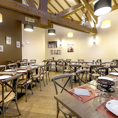 Village Club Les Tavaillons 리조트 레 카로즈 다라세