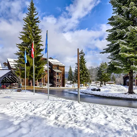 Village Club Les Tavaillons 리조트 3*