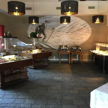 Village Club Les Tavaillons 3* 레 카로즈 다라세